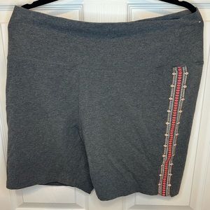 Grey Aerie XXL Aztec Biker Shorts